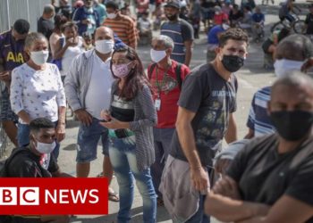 Coronavirus: What went wrong in Brazil?  – BBC News
