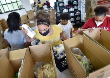 Local teens tackle jobs while risking their health during the pandemic | Local News