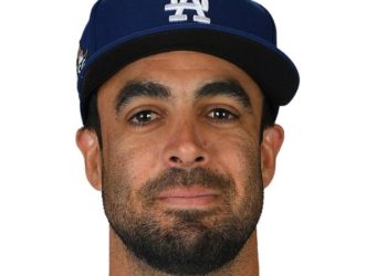 As sports return, at-risk athletes may face ‘heavy decision’ on whether to play | Sports