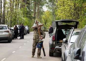 The Latest: Russian Health Workers Dispute Medics Death Toll | World News