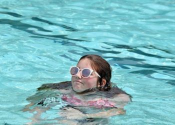 Council split on Maytag Pool closure