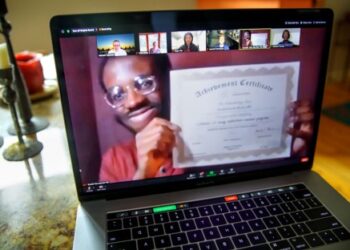 Summer program aims to lower barriers for CS majors