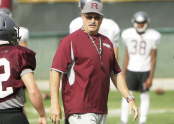 University of Redlands football coach Mike Maynard placed on leave – Daily News