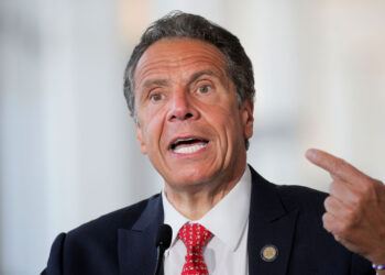 Malls will require air conditioning systems that filter Covid-19, Gov. Cuomo says