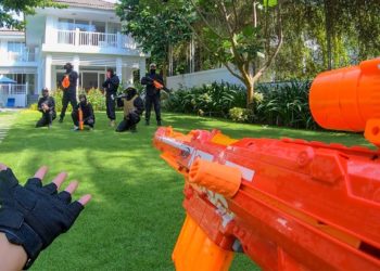 Nerf War: Rich Kids vs Thieves 2 (First Person Shooter)