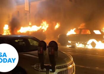Peaceful George Floyd protests marred by bursts of violence | USA TODAY