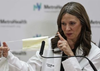 Politicians Shunt Aside Public Health Officials