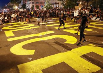 Is ‘Defund the Police’ a massive political mistake?