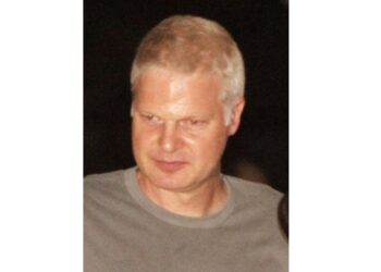 Film producer, wealthy heir, political donor Steve Bing dies