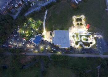 Sports and entertainment venues struggle with COVID-19 reopening guidelines: ’Green does not mean go’