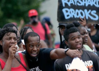 Black man dies after police shooting at Wendy’s