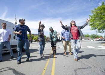 Main Street shows ‘A Little Love’ with downtown concert | Arts & Entertainment