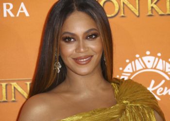 Beyoncé wants officers charged in black woman’s death | National News