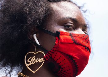 crowds gather in Washington, DC