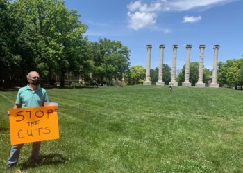 Protesters decry proposed MU job outsourcing – News – The Rolla Daily News – Rolla, MO