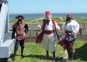 Pirates & Privateers returns to Fort Phoenix. Masks must be worn – News – southcoasttoday.com