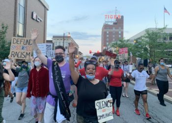 ’I want to march’ — demonstrations continue in Columbia – News – Boonville Daily News – Boonville, MO