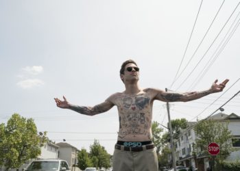 Movie review Strong ensemble cast reigns in ‘King of Staten Island’ – Entertainment – Akron Beacon Journal