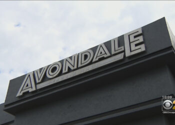 Small Concert Hall Owner Says Music Venues Like His Can’t Make It Under Phase 4 Reopening Restrictions, Are In Danger Of Closing – CBS Chicago