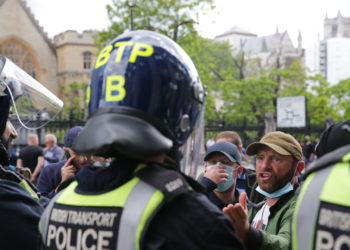 Stars of the entertainment world react to far-right riots in London