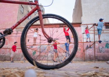 Moroccan Photographer ‘Yoriyas’ Among New York Times Recommended Artists