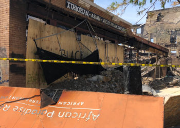 Restaurants pick up the pieces after a weekend of unrest