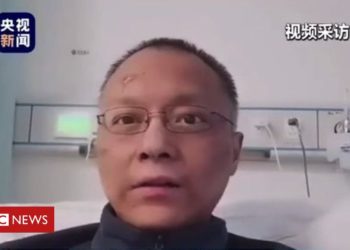 Backlash in China after front-line doctor dies