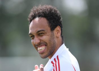 Transfer news LIVE! Arsenal Aubameyang talks begin, Chelsea want £85m Chilwell, Man United track Thiago Almada