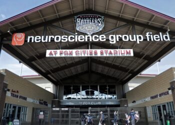 Timber Rattlers movie night, Neenah concerts