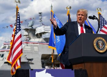 President tries to shore up swing state support