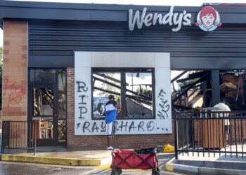 Trump protects statues; Wendy’s arson suspect arrested; FBI and NASCAR