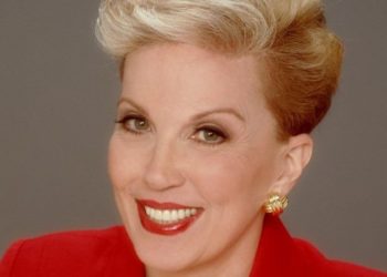 Dear Abby: Instead of conversing, parents complain about politics — every time