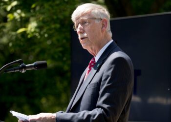 NIH director talks vacation, travel risks
