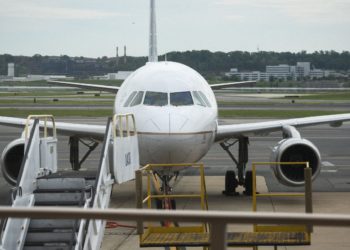 United Airlines restores more flights for July, adds nonstops