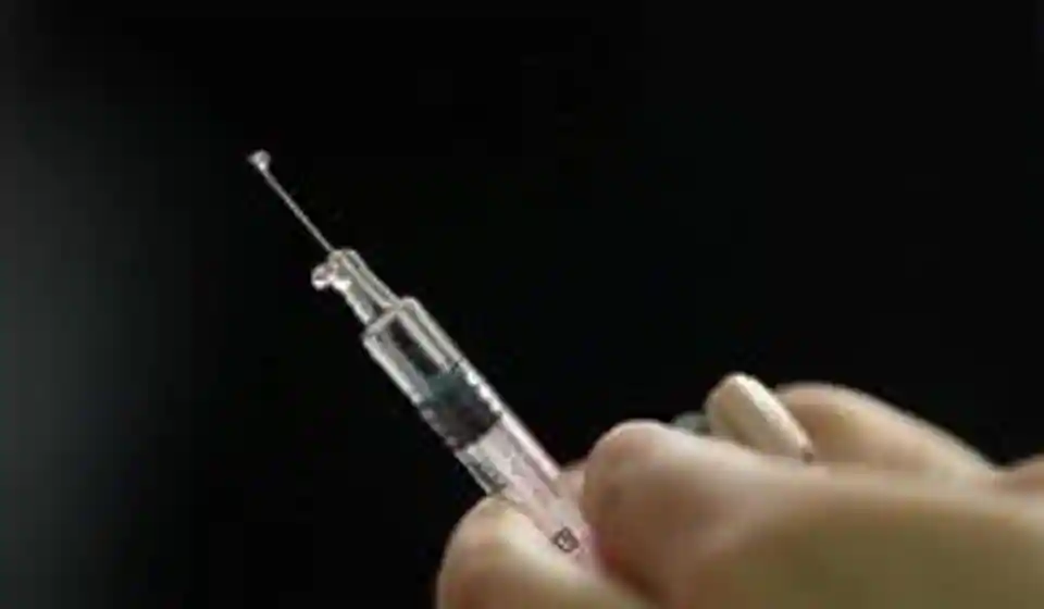 Summer may decide fate of leading shots in vaccine race – world news