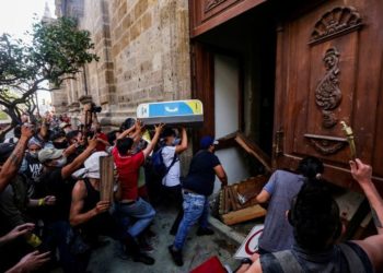 Mexico Governor Apologizes for Police Abuses, Searches for Missing People | World News