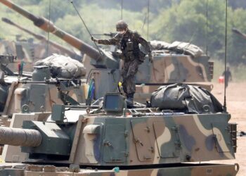 North Korea Seen Reinstalling Border Loudspeakers, Defectors Send Leaflets | World News