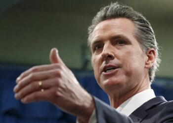 Newsom orders new shutdown of restaurants, other indoor business in 19 California counties