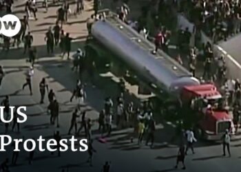 George Floyd mass protests in the US: Latest developments | DW News