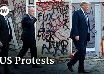 Police violently clear streets for Donald Trump walk | Protests in the US latest news