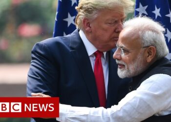 President Trump in India: Mispronunciations and cheers on day one – BBC News
