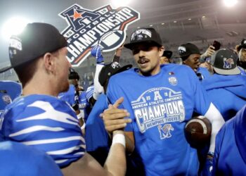 Athol Daily News – NCAA lays out plan for playing but warns of surging pandemic