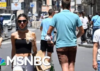 Chris Hayes: Trump’s COVID-19 Failures Make U.S. An Object Of Pity Around The World | MSNBC