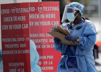 US coronavirus: Contact tracing is no longer possible across the South due to rapid coronavirus surges, health expert says