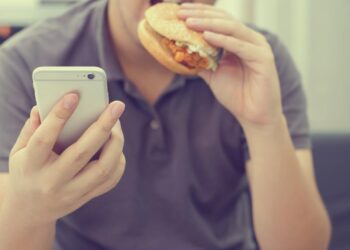 Alzheimer’s: Poor health in teens and 20s raises risk of dementia later, studies say