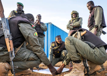 War south of the Sahara – Jihadists in the Sahel threaten west Africa’s coastal states | Middle East & Africa