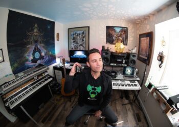 Illuminertia’s Eric Montross Advances Herbal Remedies Through Ancient Antidotes