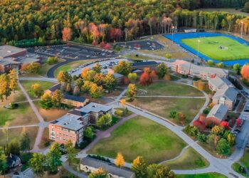 St. Joseph’s College of Maine tries to salvage fall sports season