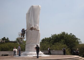 18 police wounded, 12 arrested