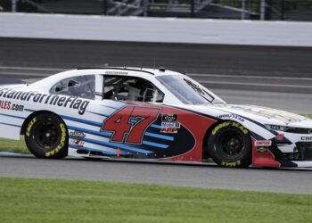 Paint schemes go political as NASCAR season heats up | Govt-and-politics